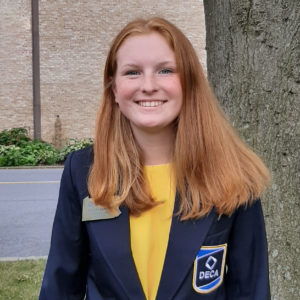 Emilee_Barkley_sq